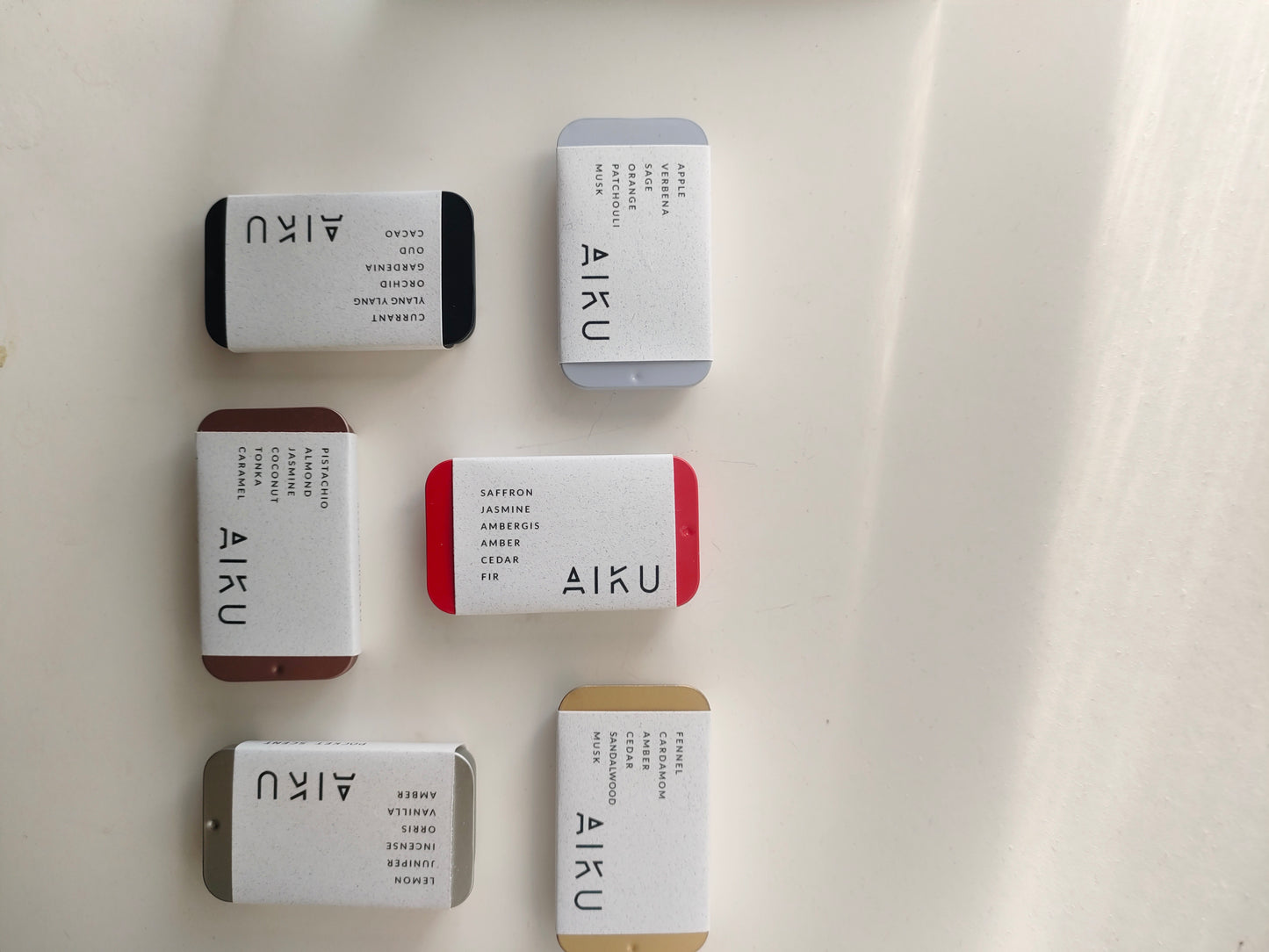 Solid Perfumes | AIKU