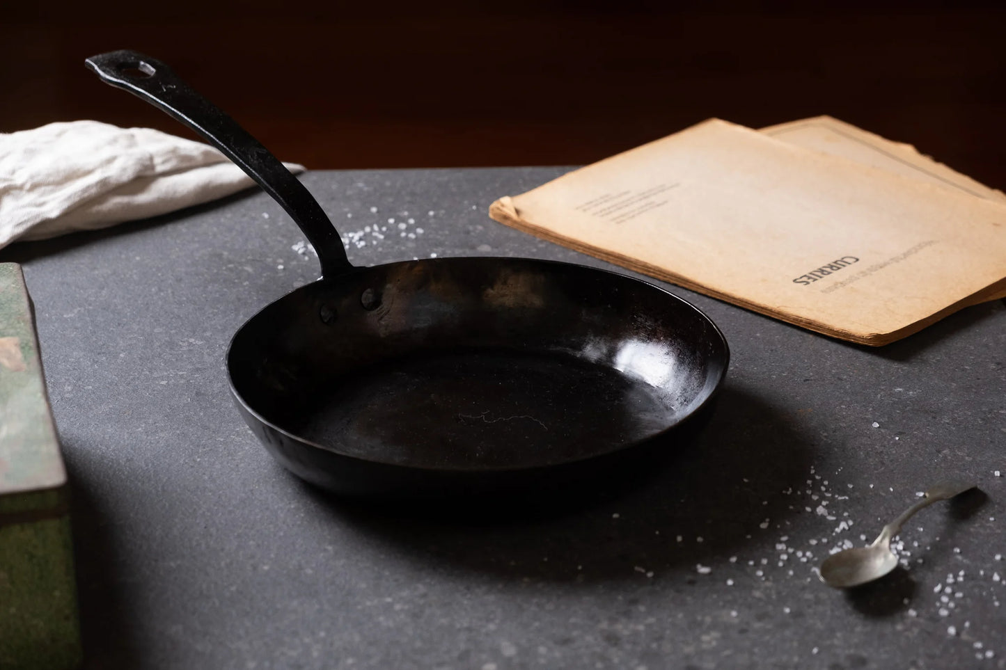 Medium Skillet PAN | THE SOLO BLACKSMITH