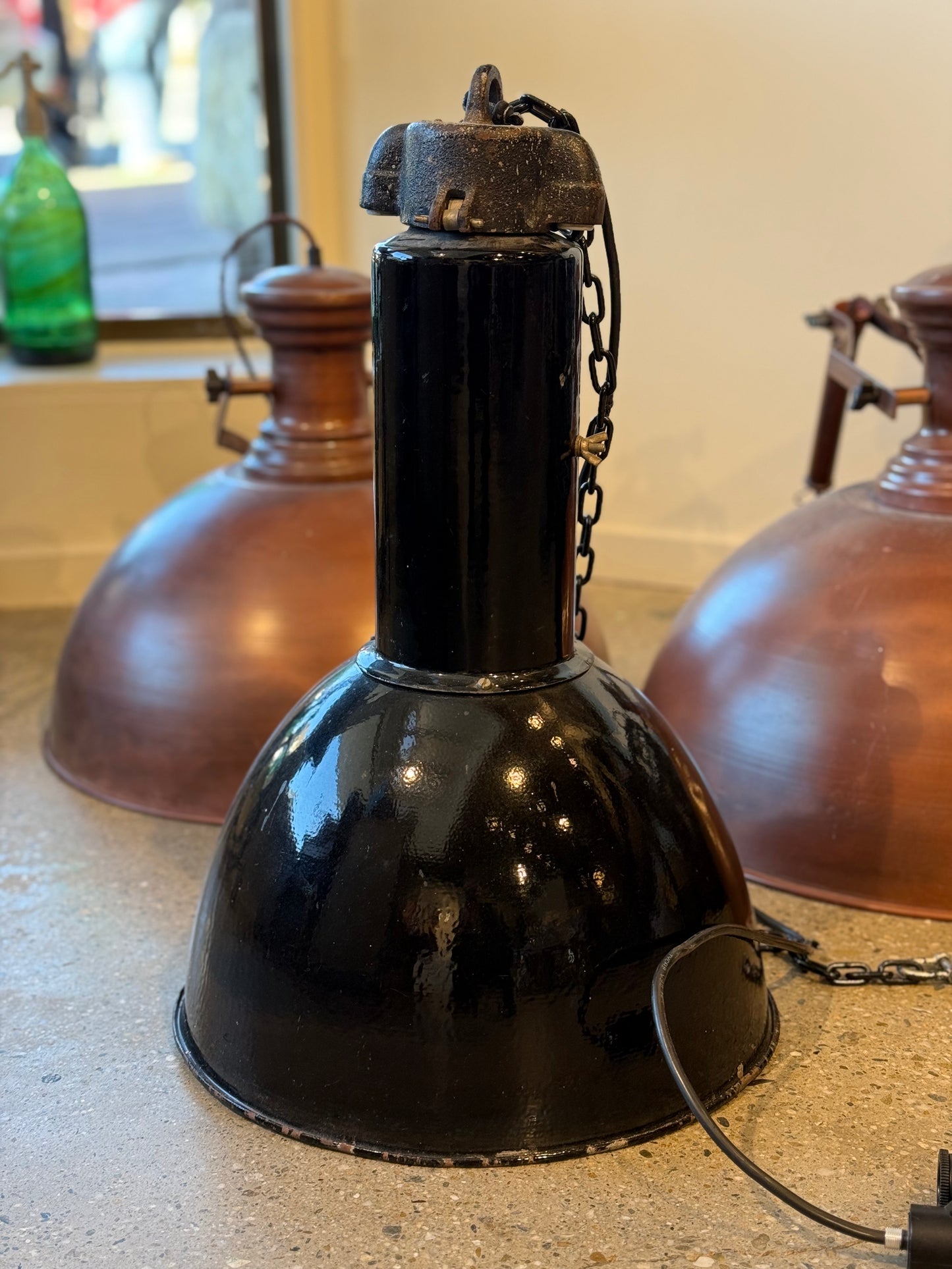 Black Vintage French Enamel Lamp – Industrial Elegance | REVOLOGY