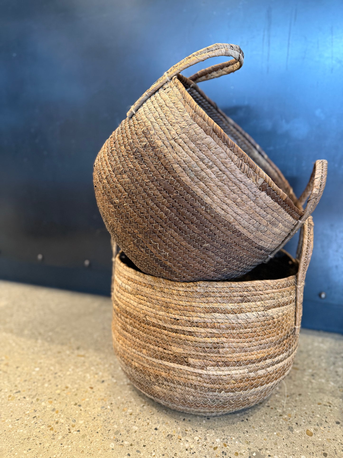 Storage Basket w/ Handle | REVOLOGY