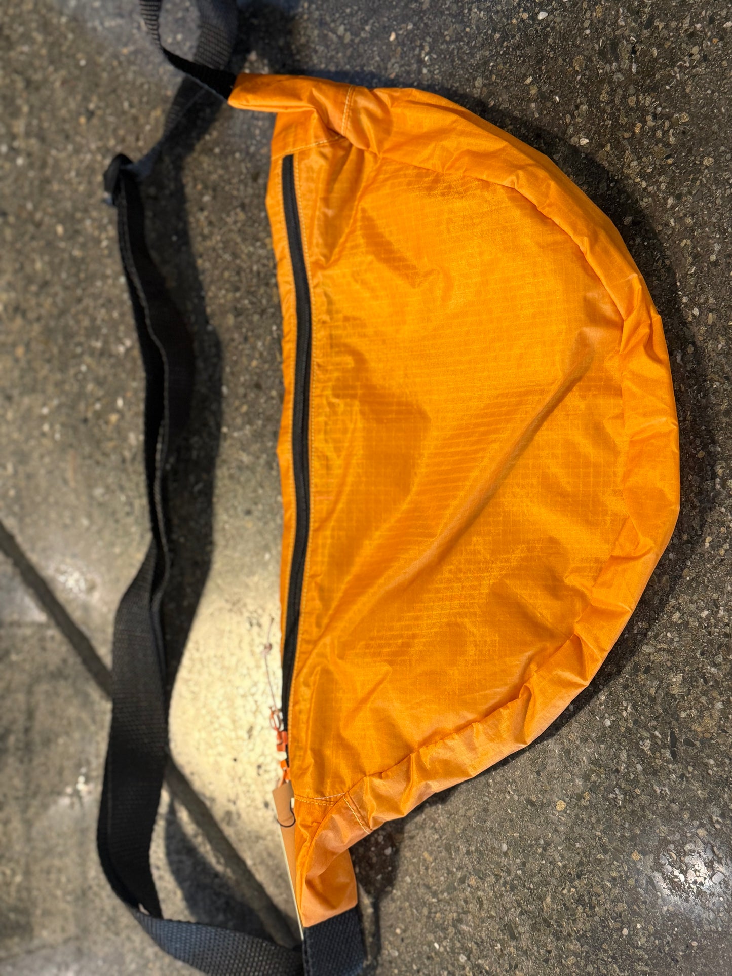 Fanny Pack Banana | RECYCLED PARAGLIDER