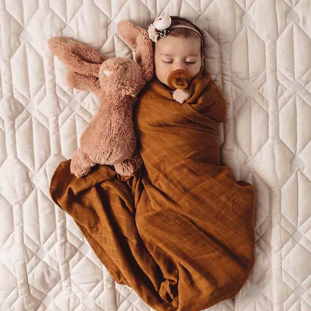 Organic Muslin Wrap | SNUGGLE