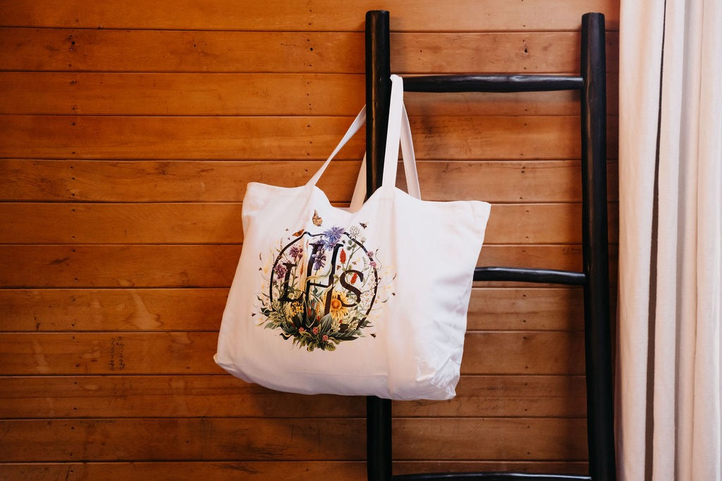 Lake Hawea Station Tote - Flowers | LHS