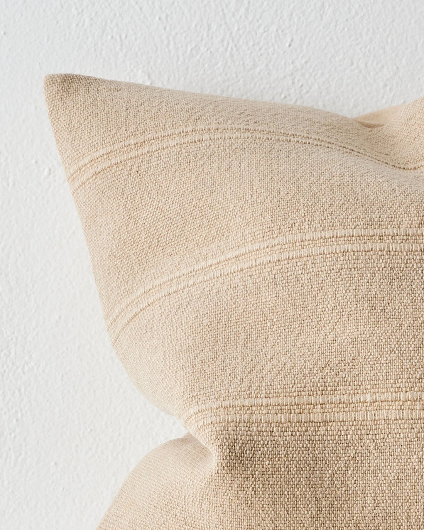 SOFT INLAY CUSHION Shell | WEAVE