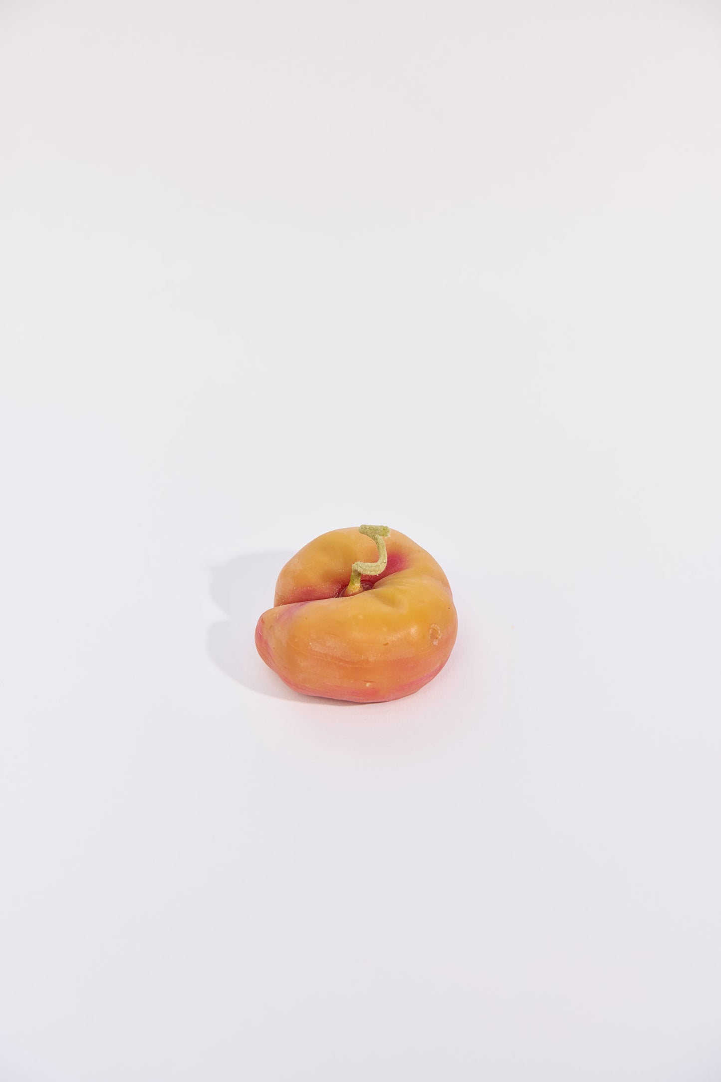 Flat Peach | Beeswax Candle