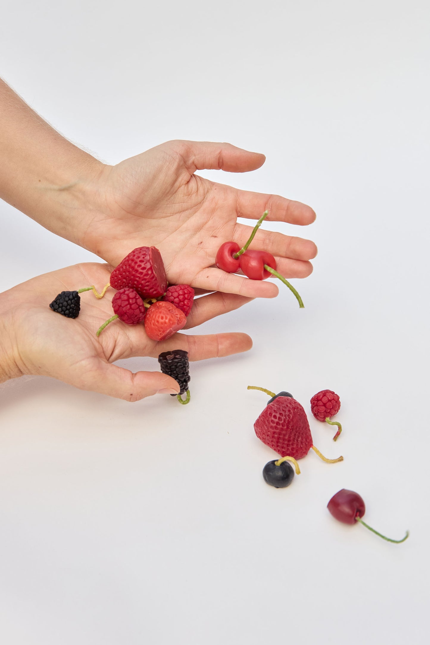 Strawberry - Beeswax Candle |