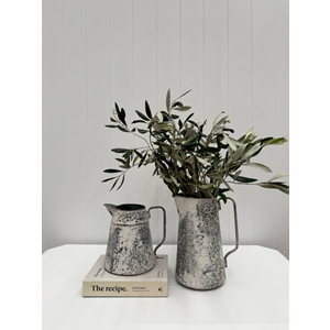 Oat white Jug | REVOLOGY