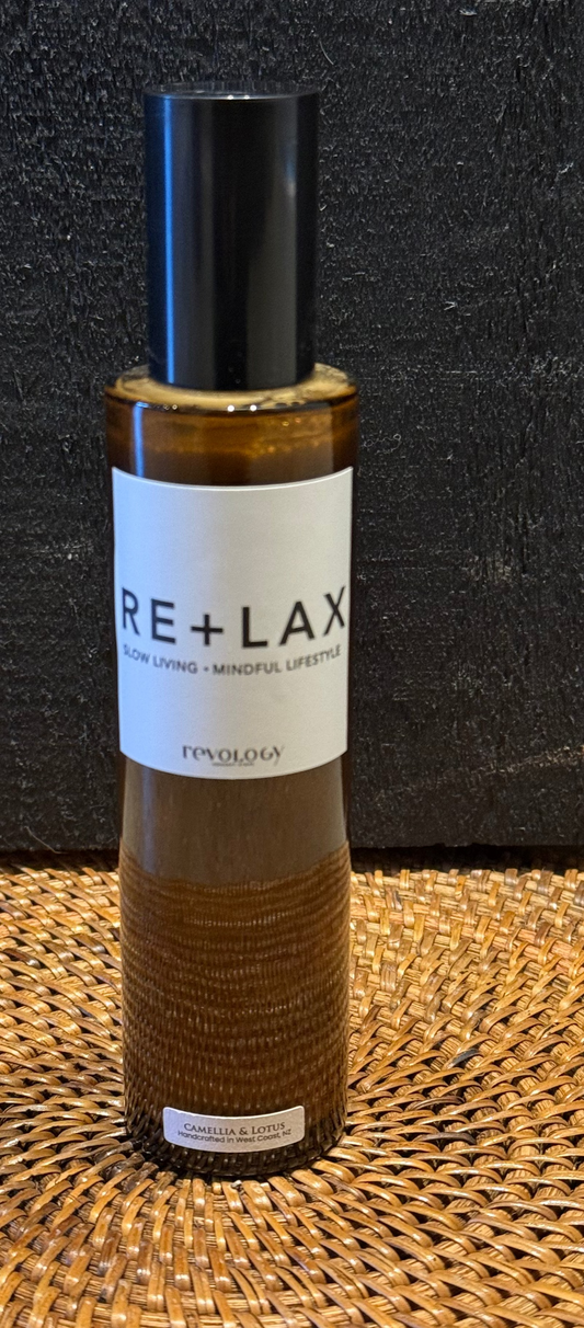 CAMELLIA AND LOTUS – Room Spray | REVOLOGY