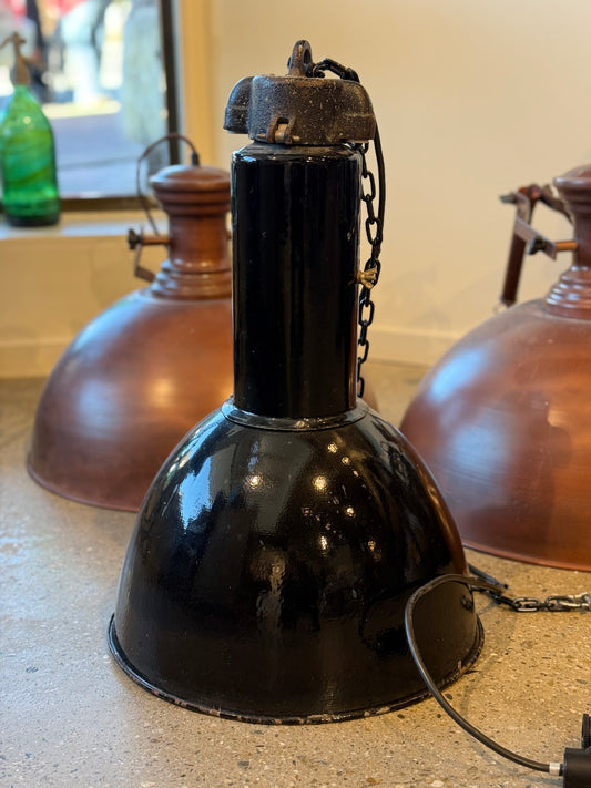 Black Vintage French Enamel Lamp – Industrial Elegance | REVOLOGY