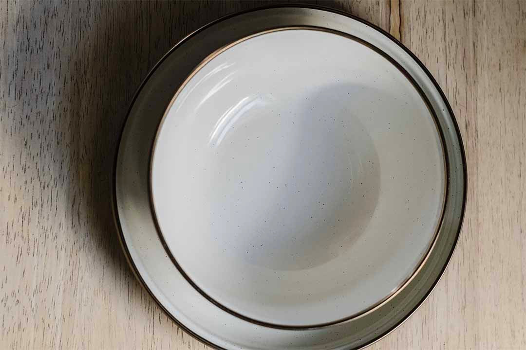 Camping Enamel  Bowl – Olive (set of 2)  | BAREBONES