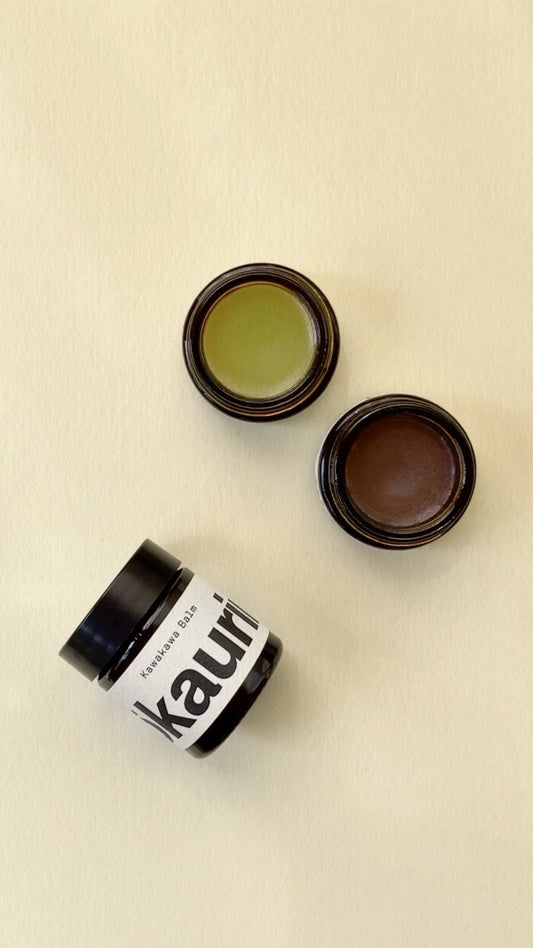 Kawakawa Balm colour |ōkaurirahi