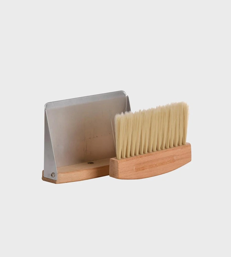 TABLE DUSTPAN AND BRUSH |