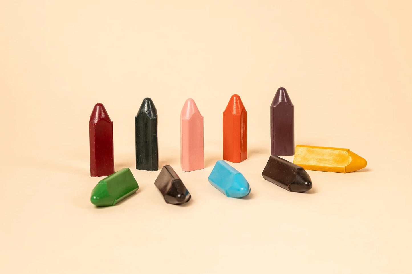 Triangles CRAYONS | HS