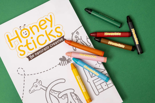 Posters and Crayons Activity Set | HS
