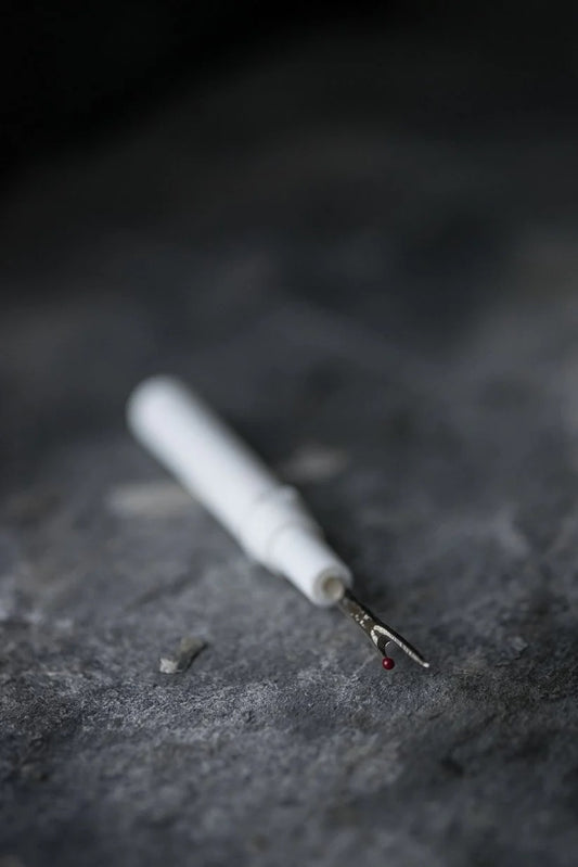 SEAM RIPPER | M&M