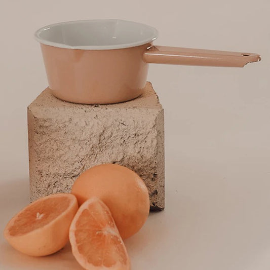 Milk pot |REVOLOGY