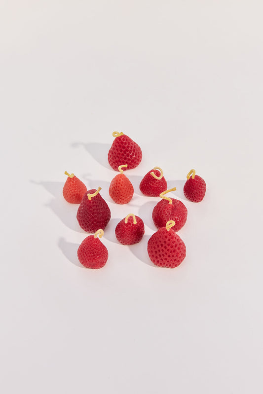 Strawberry - Beeswax Candle |