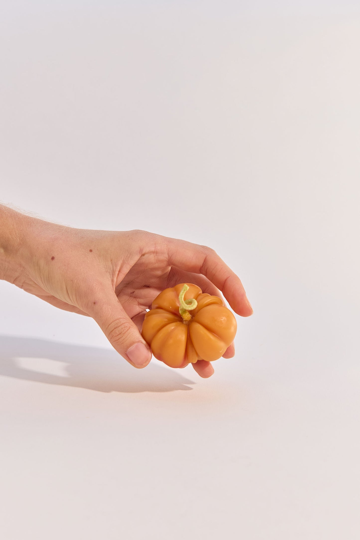 Heirloom Tomato - Beeswax Candle |